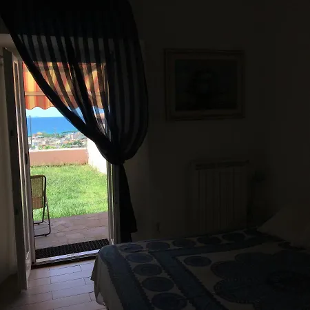 Ferienwohnung Fantastic View Of Mediterranean Sea And Islands!!! Terracina Exterior foto