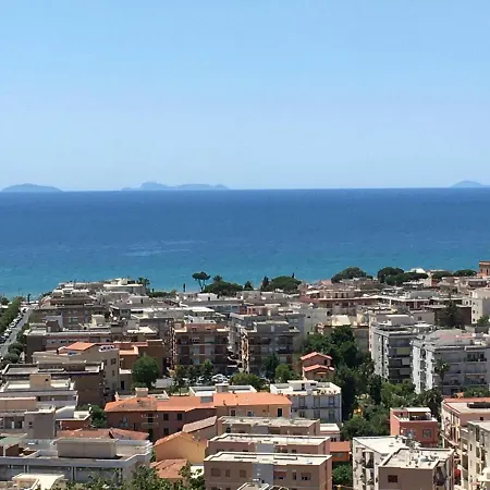 Ferienwohnung Fantastic View Of Mediterranean Sea And Islands!!! Terracina Exterior foto